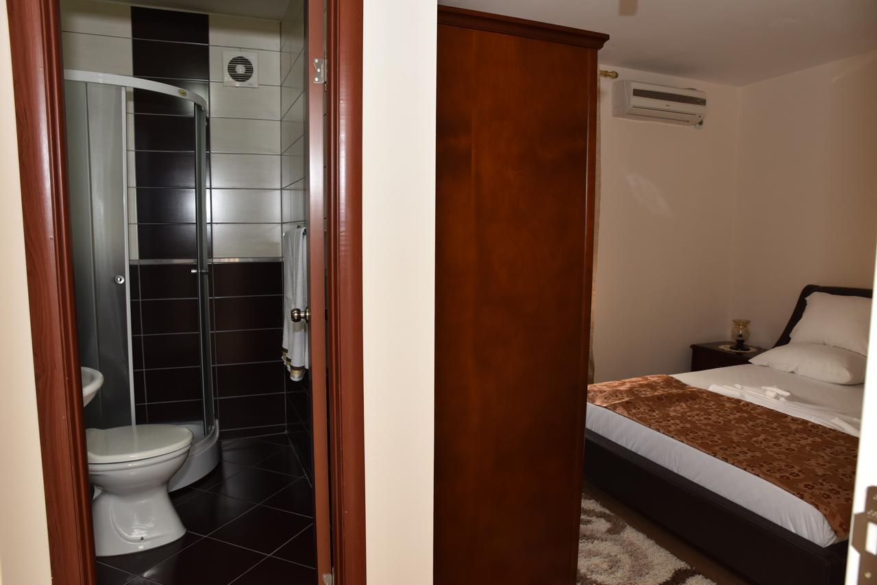 Guest House Evropa Ülgün Dış mekan fotoğraf